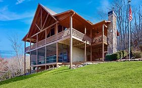 Bougie Bear Cabin