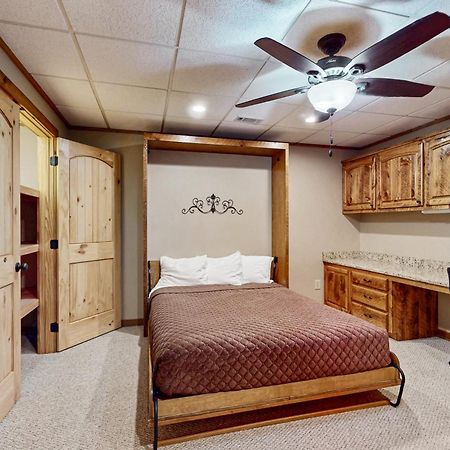 Bougie Bear Cabin Morganton Exterior photo